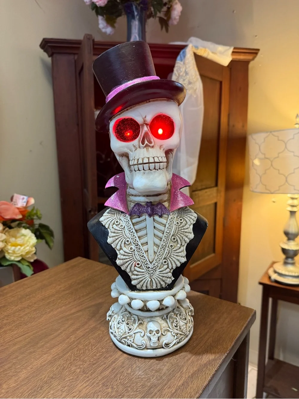 Light-Up Purple Skull Skeleton Bust Halloween Decoration